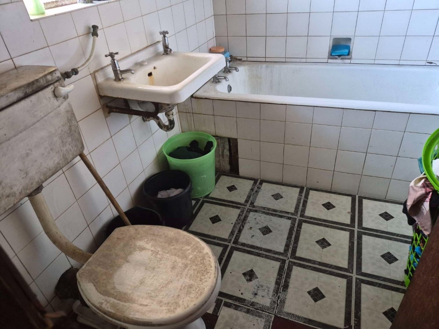 1 Bedroom Property for Sale in Port Elizabeth Central Eastern Cape